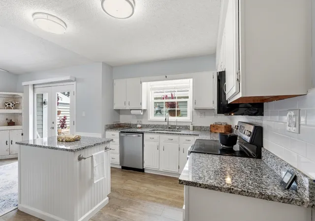 Photo 4 of Sale Pending at 205 Birkdale Ln, Myrtle Beach, SC 29588 | MLS# 2620219 | Listing updated on 2026-08-31