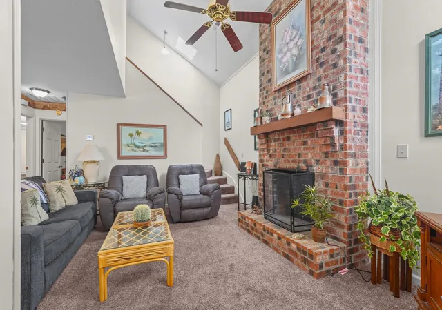Photo 3 of Single family home for sale at 1807 Hillside Dr S, North Myrtle Beach, SC 29582 | MLS# 2620233 | Listing updated on 2026-08-26