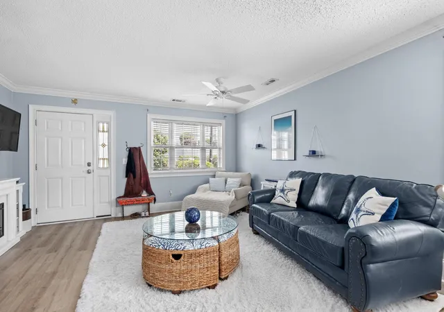 Listing Photo 5 - Condo for sale in building located at 618 3Rd Ave S, North Myrtle Beach, SC 29582 - Unit #3A