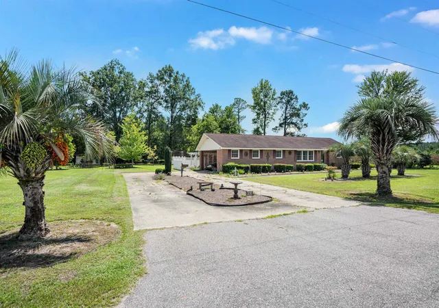 Photo 1 of Single family home for sale at 948 Whispering Pines Rd, Johnsonville, SC 29555 | MLS# 2620235 | Listing updated on 2026-08-15