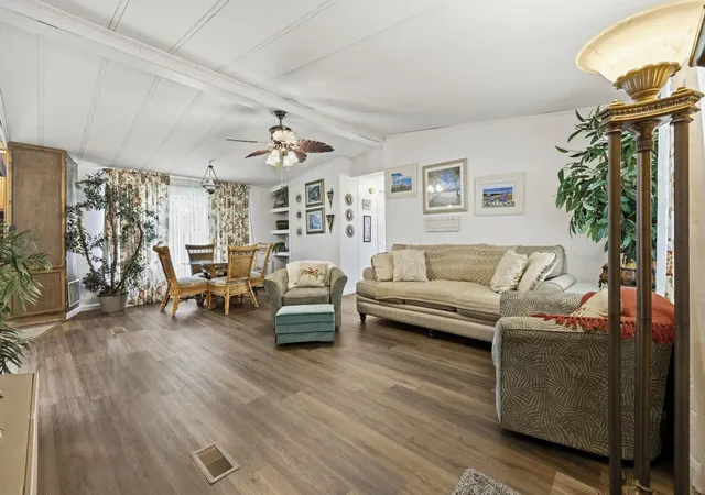 Photo 4 of Manufactured home for sale at 728 Garden Lake Dr, Murrells Inlet, SC 29576 | MLS# 2620306 | Listing updated on 2026-08-24
