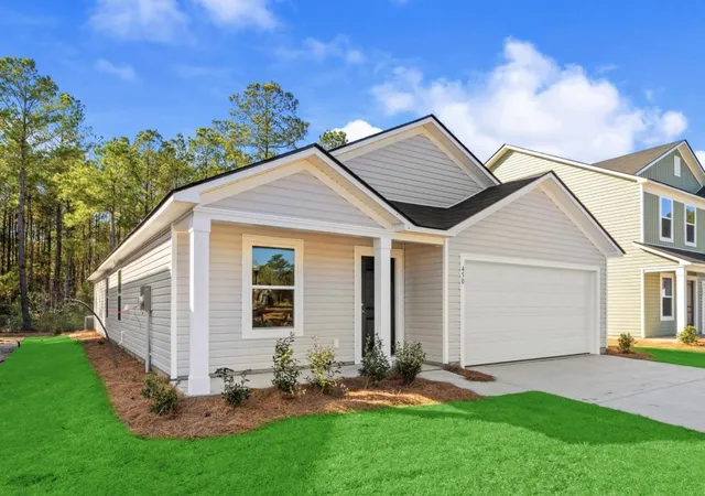 Photo 2 of Sale Pending at 1339 King Oaks Loop, Conway, SC 29526 | MLS# 2620337 | Listing updated on 2026-08-17