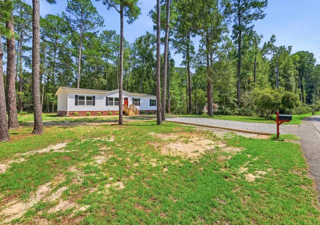 Photo 3 of Manufactured home for sale at 2252 Starduster Ln, Little River, SC 29566 | MLS# 2620352 | Listing updated on 2026-08-18