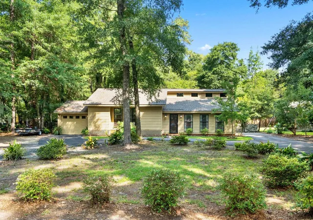 Photo 2 of Single family home for sale at 840 Little Crk Rd, Myrtle Beach, SC 29572 | MLS# 2620370 | Listing updated on 2026-08-20