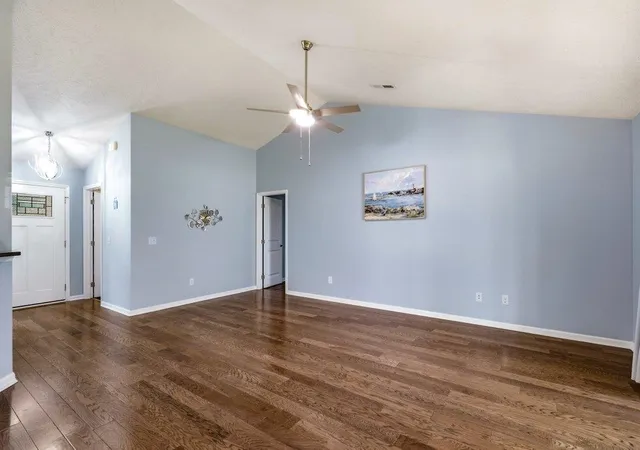 Photo 4 of Single family home for sale at 108 Clearwind Ct, Galivants Ferry, SC 29544 | MLS# 2620472 | Listing updated on 2026-08-19