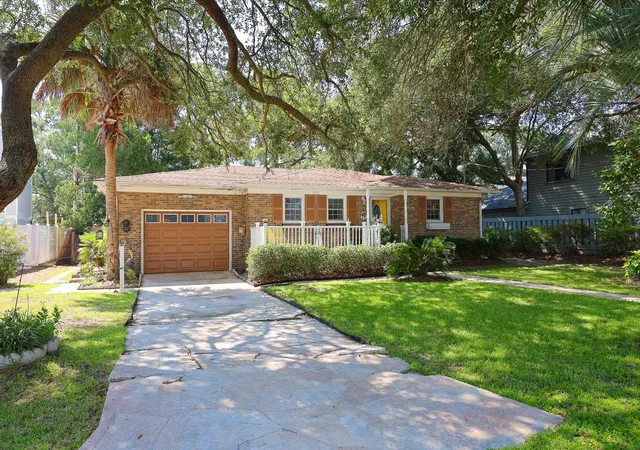 Photo 2 of Single family home for sale at 903 Tiffany Ln, North Myrtle Beach, SC 29582 | MLS# 2620521 | Listing updated on 2026-08-25