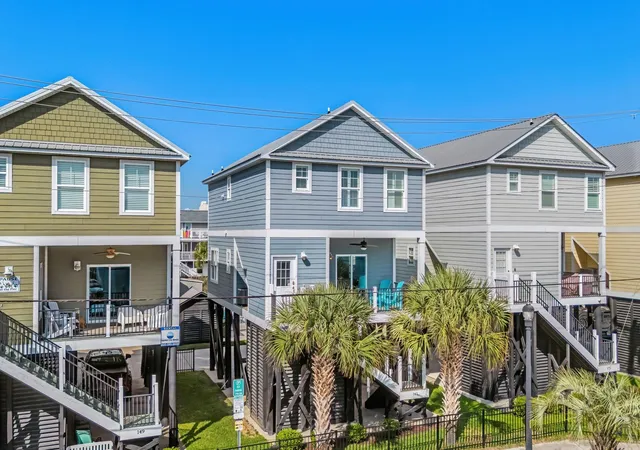 Photo 2 of Single family home for sale at 141 Garden City Retreat Dr, Garden City Beach, SC 29576 | MLS# 2620540 | Listing updated on 2026-09-29