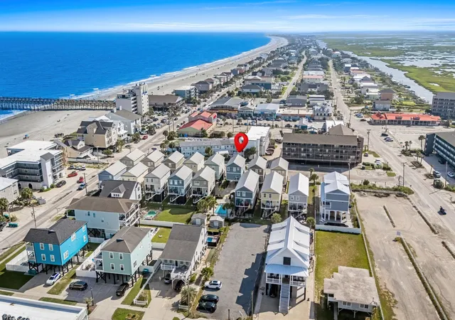 Photo 4 of Single family home for sale at 141 Garden City Retreat Dr, Garden City Beach, SC 29576 | MLS# 2620540 | Listing updated on 2026-09-29