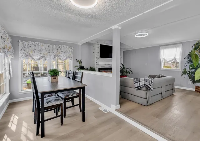 Photo 3 of Manufactured home for sale at 170 Braddock Ct, Murrells Inlet, SC 29576 | MLS# 2620582 | Listing updated on 2026-08-20