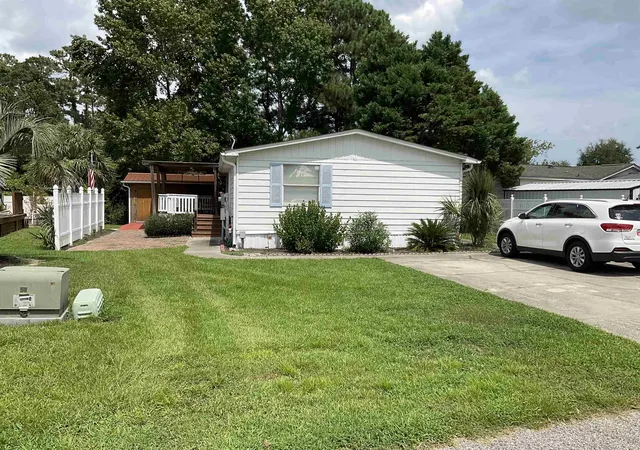 Photo 2 of Manufactured home for sale at 885 Hilander Dr, Murrells Inlet, SC 29576 | MLS# 2620589 | Listing updated on 2026-08-20