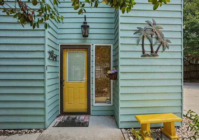Photo 2 of Single family home for sale at 2270 Vereen Cir, Little River, SC 29566 | MLS# 2620642 | Listing updated on 2026-09-17