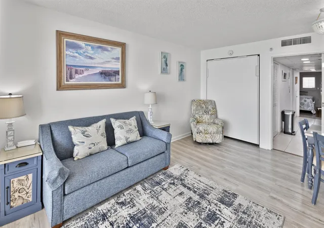 Listing Photo 4 - Condo for sale in building located at 2711 S Ocean Blvd, North Myrtle Beach, SC 29582 - Unit #1716