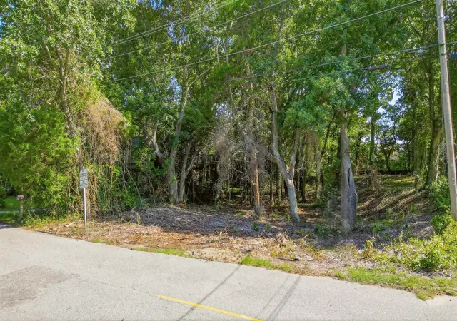 Photo 2 of Single family home for sale at 306 63rd Ave N, Myrtle Beach, SC 29577 | MLS# 2620754 | Listing updated on 2026-08-26