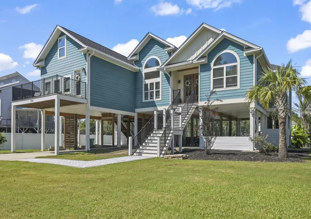 Photo 3 of Single family home for sale at 994 Folly Rd, Myrtle Beach, SC 29588 | MLS# 2620784 | Listing updated on 2026-08-26