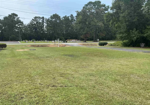Photo 3 of Single family home for sale at 5109 Hemingway Hwy, Hemingway, SC 29554 | MLS# 2620811 | Listing updated on 2026-08-23