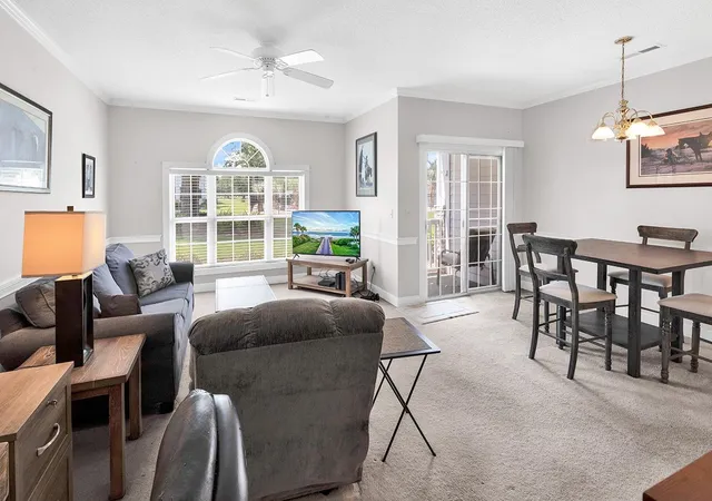 Listing Photo 5 - Condo for sale in building located at 4785 Wild Iris Dr, Myrtle Beach, SC 29577 - Unit #102