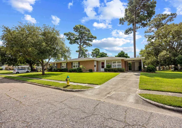 Photo 2 of Condo for sale at 550 Quince Ave #550, Myrtle Beach, SC 29577 | MLS# 2620926 | Listing updated on 2026-08-24