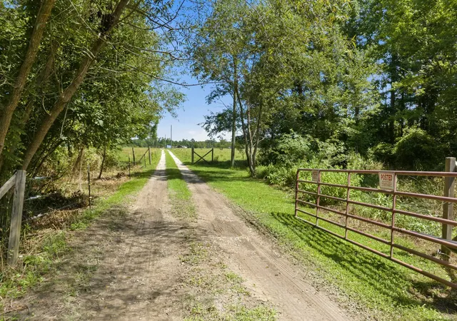 Photo 4 of House for sale at 6400 Black Creek Rd, Nichols, SC 29581 | MLS# 2620971 | Listing updated on 2026-08-26