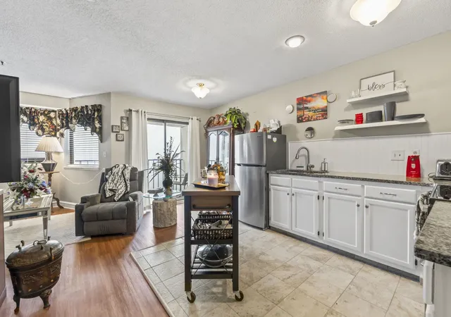 Photo 2 of Condo for sale at 5905 South Kings Hwy #1506, Myrtle Beach, SC 29575 | MLS# 2620975 | Listing updated on 2026-08-25