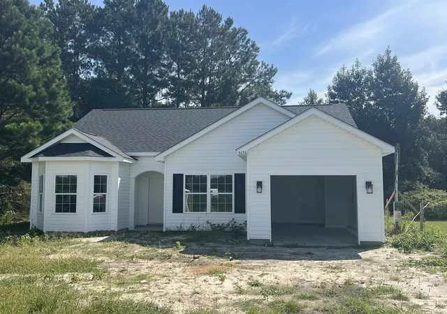 Photo 1 of Single family home for sale at 5176 Spring St, Loris, SC 29569 | MLS# 2621034 | Listing updated on 2026-08-25