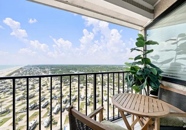Photo 4 of Condo for sale at 5905 S Kings Hwy #1608C, Myrtle Beach, SC 29575 | MLS# 2621039 | Listing updated on 2026-09-24