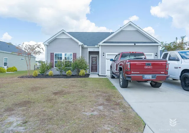Photo 1 of Single family home for sale at 715 Tattlesbury Dr, Conway, SC 29526 | MLS# 2621071 | Listing updated on 2026-08-26