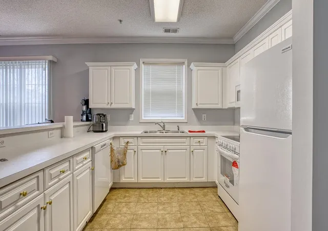 Photo 3 of Condo for sale at 800 Crumpet Ct #1122, Myrtle Beach, SC 29579 | MLS# 2621075 | Listing updated on 2026-08-26