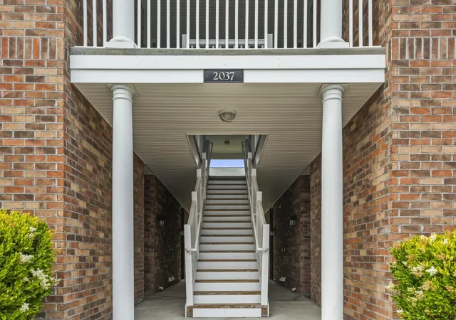 Photo 3 of Condo for sale at 2037 Silvercrest Dr #16-E, Myrtle Beach, SC 29579 | MLS# 2621078 | Listing updated on 2026-08-26