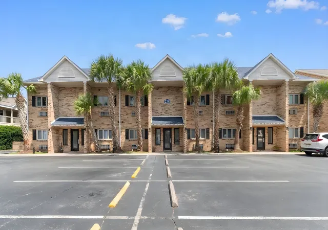 Photo 1 of Condo for sale at 218 Double Eagle Dr #E2, Myrtle Beach, SC 29575 | MLS# 2621080 | Listing updated on 2026-10-08