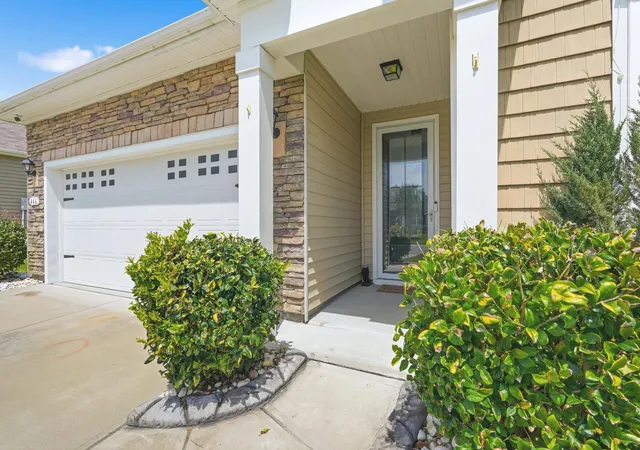 Photo 3 of Single family home for sale at 446 Pacific Commons Dr, Surfside Beach, SC 29575 | MLS# 2621109 | Listing updated on 2026-08-26