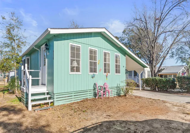 Photo 1 of Manufactured home for sale at 426 Sand Dollar Ct, Surfside Beach, SC 29575 | MLS# 2621114 | Listing updated on 2026-08-27