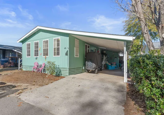 Photo 2 of Manufactured home for sale at 426 Sand Dollar Ct, Surfside Beach, SC 29575 | MLS# 2621114 | Listing updated on 2026-08-27