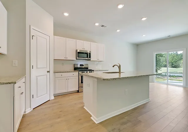 Photo 5 of Single family home for sale at 1213 Culpeo Dr, Conway, SC 29526 | MLS# 2621115 | Listing updated on 2026-08-26