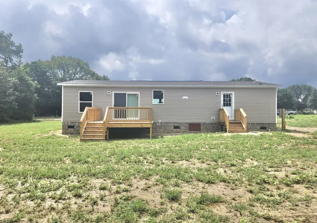 Photo 2 of Manufactured home for sale at 732 Black Branch Rd, Dillon, SC 29536 | MLS# 2621124 | Listing updated on 2026-08-27