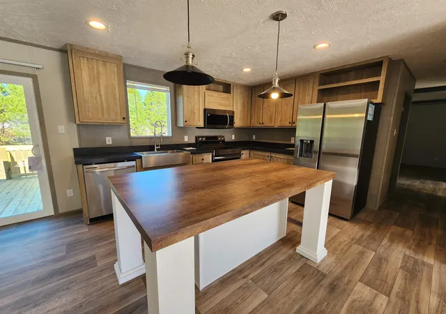 Photo 4 of Manufactured home for sale at 662 Black Branch Rd, Dillon, SC 29536 | MLS# 2621126 | Listing updated on 2026-08-27