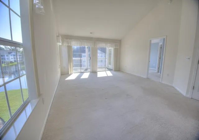 Listing Photo 4 - Condo for sale in building located at 643 Woodmoor Dr, Murrells Inlet, SC 29576 - Unit #301
