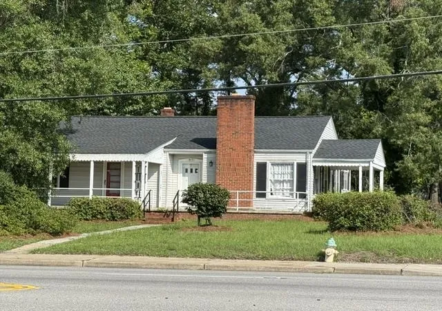 Photo 1 of Sale Pending at 1800 Fourth Ave, Conway, SC 29527 | MLS# 2621133 | Listing updated on 2026-08-28