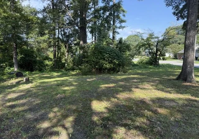 Photo 4 of Sale Pending at 1800 Fourth Ave, Conway, SC 29527 | MLS# 2621133 | Listing updated on 2026-08-28