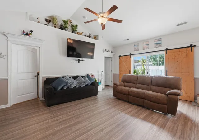 Photo 3 of Single family home for sale at 172 Palm Terrace Loop, Conway, SC 29526 | MLS# 2621139 | Listing updated on 2026-08-26