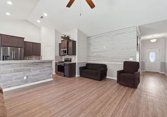 Photo 4 of Single family home for sale at 172 Palm Terrace Loop, Conway, SC 29526 | MLS# 2621139 | Listing updated on 2026-08-26