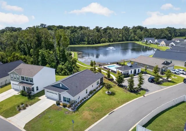 Photo 2 of Single family home for sale at 130 Averyville Dr, Conway, SC 29526 | MLS# 2621200 | Listing updated on 2026-08-27