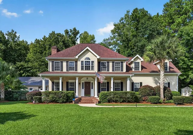 Photo 1 of Single family home for sale at 810 River Oak Circle, Pawleys Island, SC 29585 | MLS# 2621222 | Listing updated on 2026-08-28