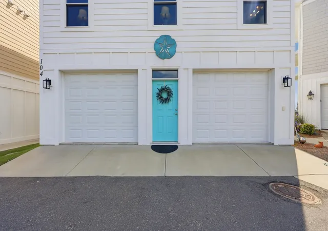 Photo 3 of Single family home for sale at 104 Marblehead Dr, Little River, SC 29566 | MLS# 2621250 | Listing updated on 2026-08-27