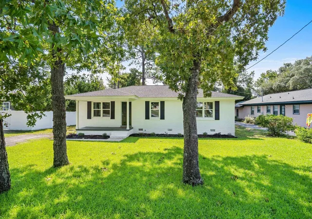 Photo 1 of Single family home for sale at 3816 Pine Lake Dr, Myrtle Beach, SC 29577 | MLS# 2621300 | Listing updated on 2026-08-28