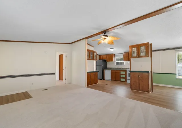 Photo 2 of Manufactured home for sale at 5183 Limbaugh Ln, Conway, SC 29526 | MLS# 2621307 | Listing updated on 2026-08-28