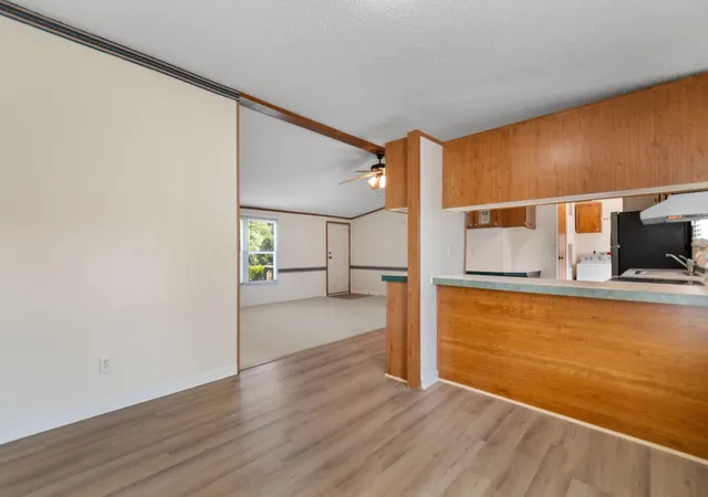 Photo 5 of Manufactured home for sale at 5183 Limbaugh Ln, Conway, SC 29526 | MLS# 2621307 | Listing updated on 2026-08-28