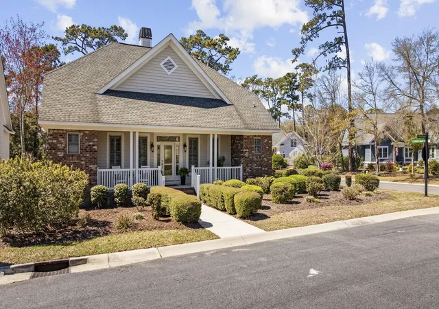 Photo 3 of Single family home for sale at 820 Morrall Dr, North Myrtle Beach, SC 29582 | MLS# 2621317 | Listing updated on 2026-08-28