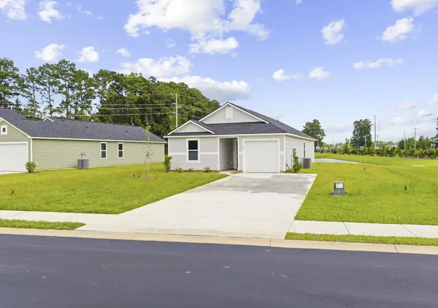 Photo 3 of Single family home for sale at 108 Birchwood Dr, Longs, SC 29568 | MLS# 2621366 | Listing updated on 2026-09-01