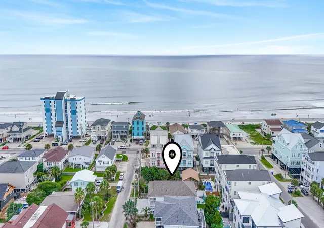 Photo 3 of Single family home for sale at 205 29th Ave N, North Myrtle Beach, SC 29582 | MLS# 2621393 | Listing updated on 2026-08-29