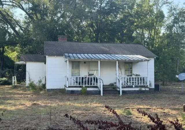 Photo 2 of Sale Pending at 311 Hattie Ln, Latta, SC 29565 | MLS# 2621471 | Listing updated on 2026-08-31